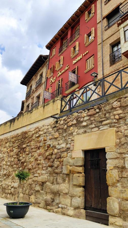 Hotel Rey Sancho Navarrete Exterior foto